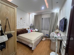 bán nhà phố xuân thuỷ - trần thái tông dt 45m2 5 tầng - nhà đẹp ở ngay!!!