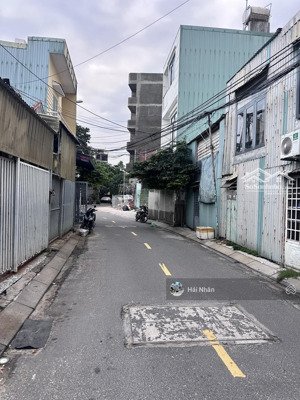 bán nhà gác lửng đúc gần biển mân thái sơn trà