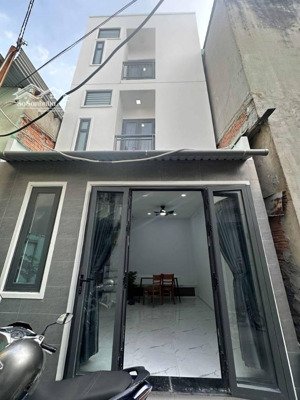 bán nhà riêng tại bến bình đông, 3,35 tỷ, 21 m2, 2pn + 2wc + 2 tầng, giá tốt