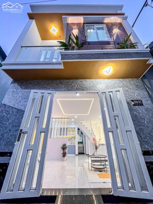 Nhà lầu mới đẹp Full nội thất - Hẻm 233 Nguyễn Văn Cừ