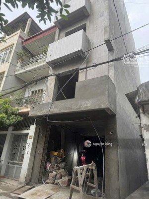 siêu phẩm nhà 5 tầng thang máy gara ô tô, vị trí cực đẹp.đường ô tô tránh, khu vực dân cư văn minh