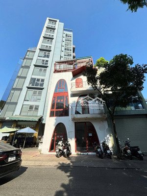 giảm gấp 5 tỷ - bán nhà mặt phố - ngang 7m, 45m2, ngô thời nhiệm, p võ thị sáu, q3