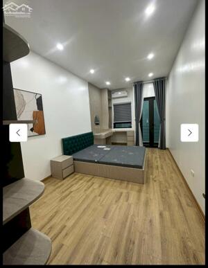 Cho thuê nhà ngõ Tam Trinh 5.5 tầng x 35m2, 4 ngủ, 4 vệ sinh, vào ngay