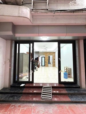 hiếm nhà võ chí công 33m2 6 tầng thang máy 3pn gần hồ tây