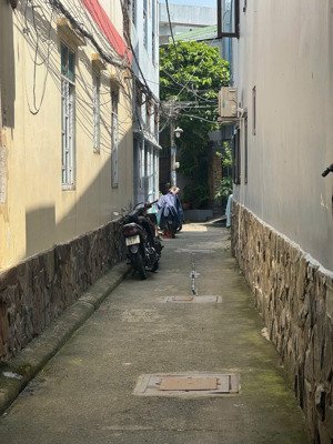 nhà bán 1 xẹt đường trường chinh