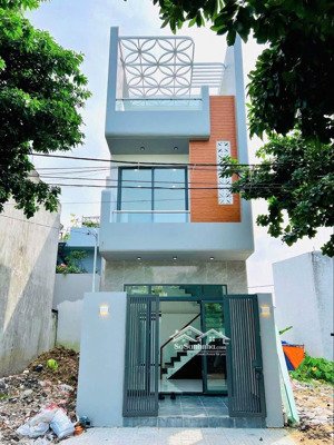 bán nhà riêng tại long phước, 4,25 tỷ, 50m2, 4pn, 2wc