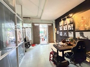 bán nhà hẻm 12m dương quảng hàm ngang 6m 102m2 3 tầng kd tốt ngay đh văn lang 19.5 tỷ. 