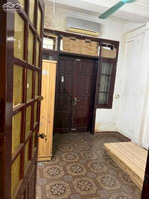 Cho thuê nhà riêng KĐT Đền Lừ 30m² × 5 tầng 7 PN, 4 vệ sinh, 13 triệu/tháng