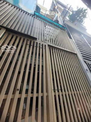 bà hạt q10 - 7x8m (55m2) - 1 căn ra hxh tránh - 5 tầng - 8pn - nhỉnh 9 tỷ tl