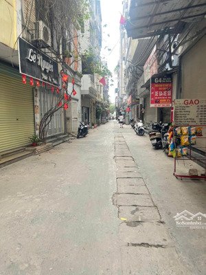 chính chủ bán gấp lô đất xây ccmn cho thuê 70m2 cuối đường nguyễn khuyến văn quán giá nhỉnh 9 tỷ