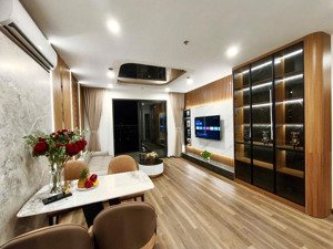 bán cc richstar, đường hòa bình, 3,45 tỷ, 53m2, 2pn, 1wc, đầy đủ nội thất,lh: 