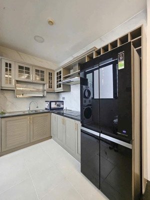 bán căn hộ chung cư phú mỹ hoàng quốc việt_ 3pn, 3wc_ dtsd: 102_ shr_ giá bán 6.5 tỷ