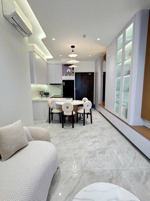 * the privia : 02 pn,02wc (68m2) full nội thất 14tr/th ở liền tháng 03