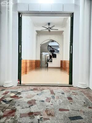 BÁN NHÀ ĐẸP 1.75 TỶ 3 TẦNG 65M2 NGÕ ĐẶNG VIỆT CHÂU