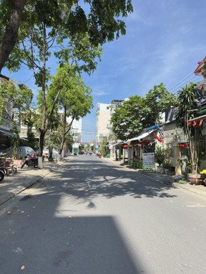 bán đất đường phạm ngọc thạch gần biển 204m2 ngang 9m phù hợp xây khách sạn, căn hộ - giá 25 tỷ