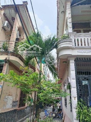 bán nhà riêng tại đường phan văn hớn, 4,1 tỷ, 40 m2, 2pn, 2wc, 2 tầng