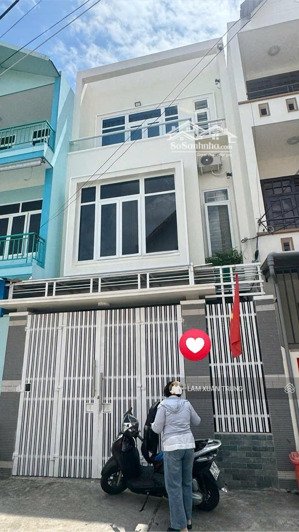bán nhà 3 tầng mặt tiền đường 6c trung tâm nha trang gần ngã 5 nguyễn đức cảnh