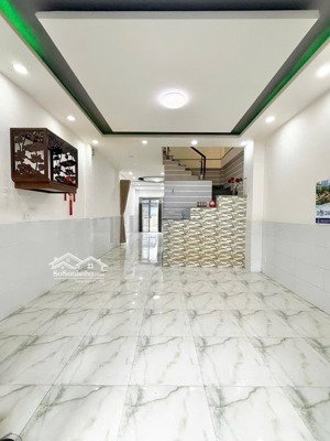 hxh nguyễn thái sơn- ngay đh công nghiệp- (4.5mx 18m)- 3pn.