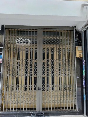 trung tâm q3 , 2 tầng , nhà mới đẹp xách vali vào ở ngay, thông tứ tung, hẻm sạch sẽ, nhỉnh 7 tỷ