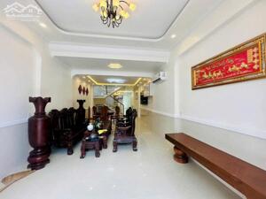 NHÀ 1 TRỆT 1 LẦU FULL NỘI THẤT GẦN BV XUYÊN Á VĨNH LONG