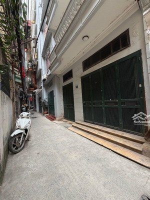 bán nhà kim mã gần núi trúc vị trí trung tâm ngõ nông thoáng sáng 50m 4 ngủ giá 13.8 giá tốt(ctl)