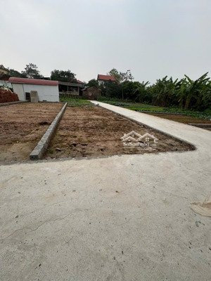 bán đất tại xã hồng thái, 1,7 tỷ, 80m2,lô góc, mặt tiền 4,56m, pháp lý đầy đủ