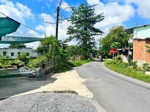 bán gấp nền đất thổ cư mt đường 577, trung lập hạ, củ chi. dt 10mx53m, giá chỉ 9,3tr/m2, shr.