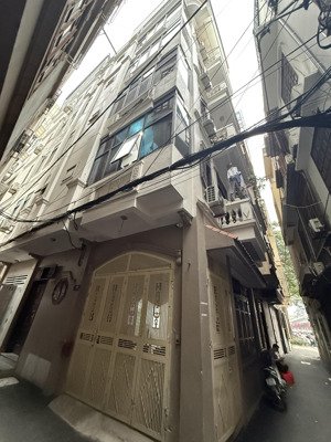 hiếm! cầu giấy - 5 tầng - chính chủ bộ đội xây cực chắc - 10m ra ô tô tránh - giá chỉ 15 tỷ!