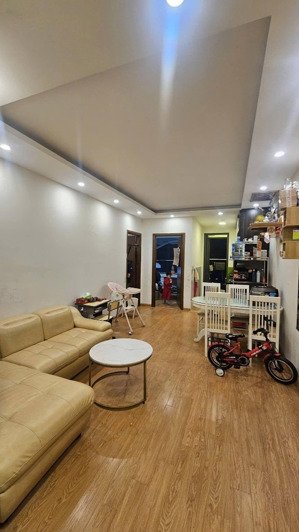 bán siêu gấp - siêu rẻ 5 tỷ 4 căn 70m2 tòa ct2a gelexia 727 tam trinh, hoàng mai, hà nội 