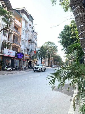 bán nhà- chiến thắng- văn quán - hà đông- dt: 50m- 6 tầng thang máy- ngõ oto - kinh doanh văn phòng