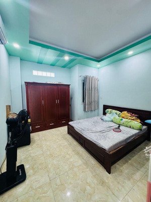 mặt phố dương bá trạc - nhà đẹp 4 tầng vừa ở và kinh doanh - giá 10 tỷ.