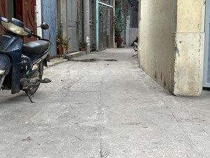 đất vàng tư đình - ô tô vào nhà - đón sóng cầu trần hưng đạo