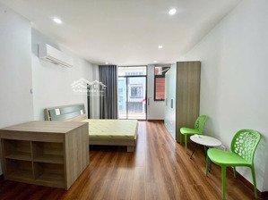 căn hộ ban công thoáng full nt cao cấp chưa bóc seal, máy giặt riêng giáp tân bình