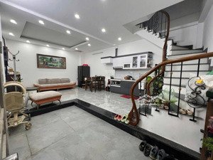 bán nhà phố duy tân, cầu giấy, 51m2, 6 tầng, ô tô 20m, phân lô, ngõ thông, kinh doanh, 13.8 tỷ