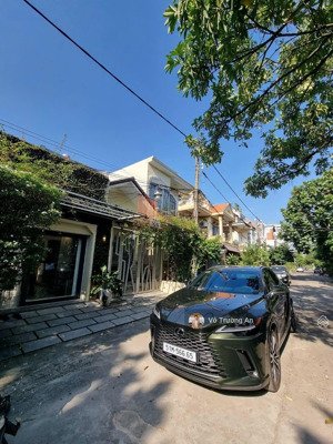 giảm 1.8 tỷ - đầu tư ngon luôn - chính chủ 1 đời- hàng hiếm 6 x 20m, khu bên sông gigamall,thủ đức