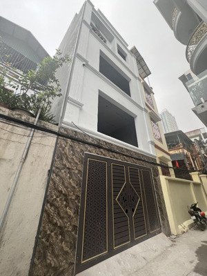 siêu phẩm tây mỗ - nam từ liêm , 35m2 * 5tầng thang máy * giá 8tỷ ,ngõ 3 gác , ô tô đỗ cách 20m .