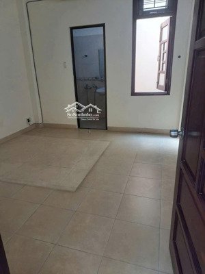 cho thuê nhà nguyên căn 3 lầu hẻm xe hơi 102/ lê văn thọ p11 gv 4 x16 m giá 14tr