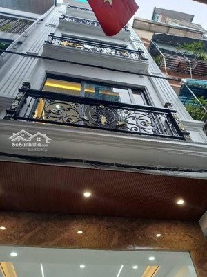 chỉ bằng một căn chung cư cao cấp bạn có ngay một tài sản mặt đất khẳng định vị thế của bạn