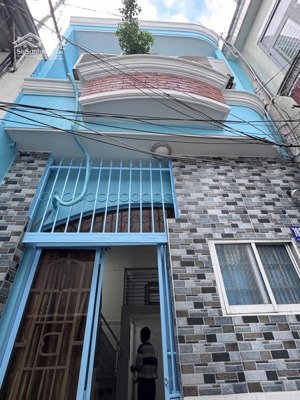 nhà nguyên căn nguyễn kiệm p3 dt 5x7m 1 lầu 2pn