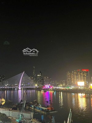 căn hộ 3pn view ngắm pháo hoa cực đẹp