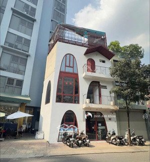 [mặt tiền ngô thời nhiệm q3] ngang 6.7m cực thoáng - giảm sốc 5 tỷ - chốt gấp 20 tỷ