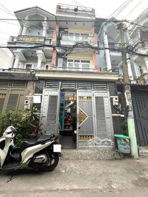 nhà đẹp hiệp thành 13- quận 12 hẻm ô tô 4pn 5wc chỉ 5.4 tỷ.