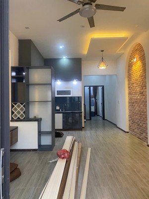 nhà 3 tầng đường đào sư tích . hoà minh vị trí đẹp sát trường đại học, khu dân cư đông đúc