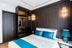 bán căn hộ 5 sao, chung cư the gloria, số 8 nguyên hồng, s 57m, giá chỉ 11 tỷ 4