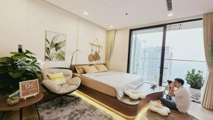 chính chủ gửi bán căn hộ studio 29m2 đủ đồ ban công hướng nam toà sol forest 1 ecopark