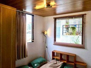 1pn tách bếp- full nt- bancol lớn- ngay đh sài gòn- 5 tr/th