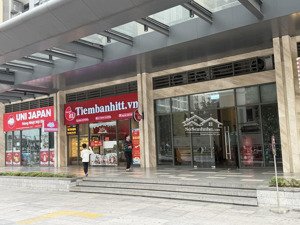 căn hiếm sát sảnh 63m2 dòng tiền 55 triệu /tháng giá bán 13xx tỷ