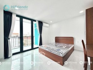 căn hộ 2 phòng ngủ - ban công khu út tịch - sân bay - gần bờ kè hoàng sa