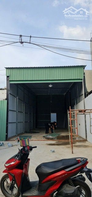 chính chủ cần bán gấp nhà 190m2 ngay lê trọng tấn