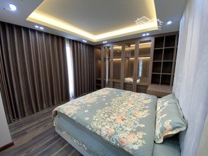 tôi cần cho thuê căn hộ 3 ngủ 146m đầy đủ nội thất dleroi soleil 30 triệu/tháng sẵn sàng vảo ở ngay